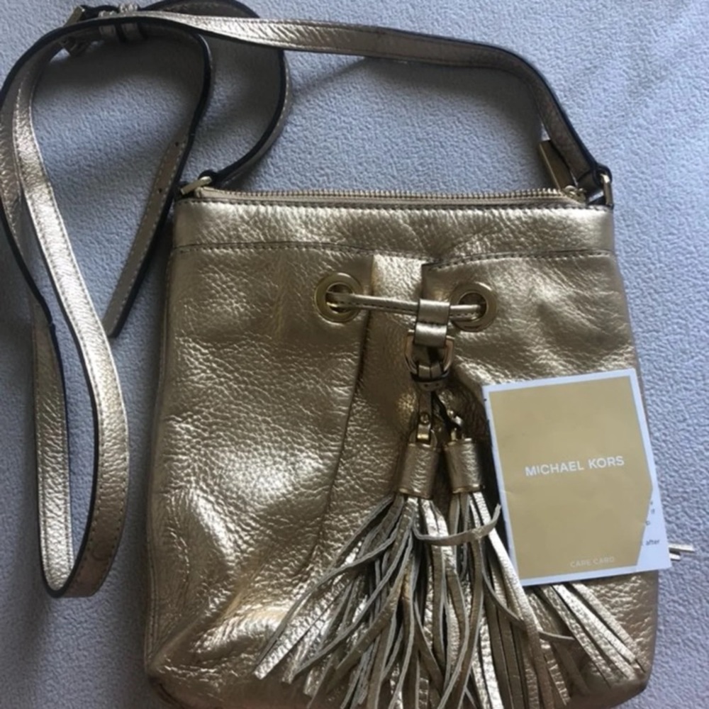 ISO THIS BAG